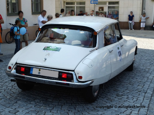 Citroën DS Kotflügel Hinterachse