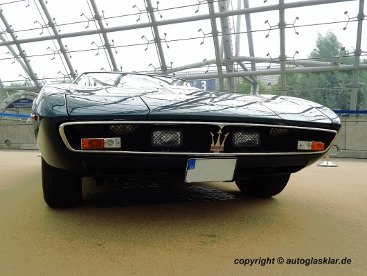 Frontansicht mit Logo, Maserati Ghibli 1972