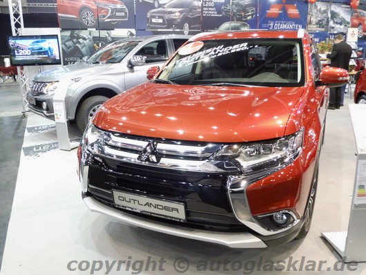 Ein Mitsubishi Outlander, Autosalon Chemnitz 2016