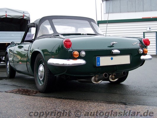 Heckansicht Triumph Spitfire Mk3