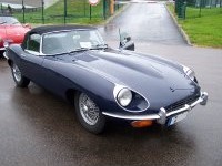 Der bekannte E-Type von Jaguar