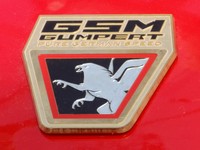 Das Logo der Gumpert Sportwagenmanufaktur