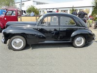 Limousine Peugeot 203